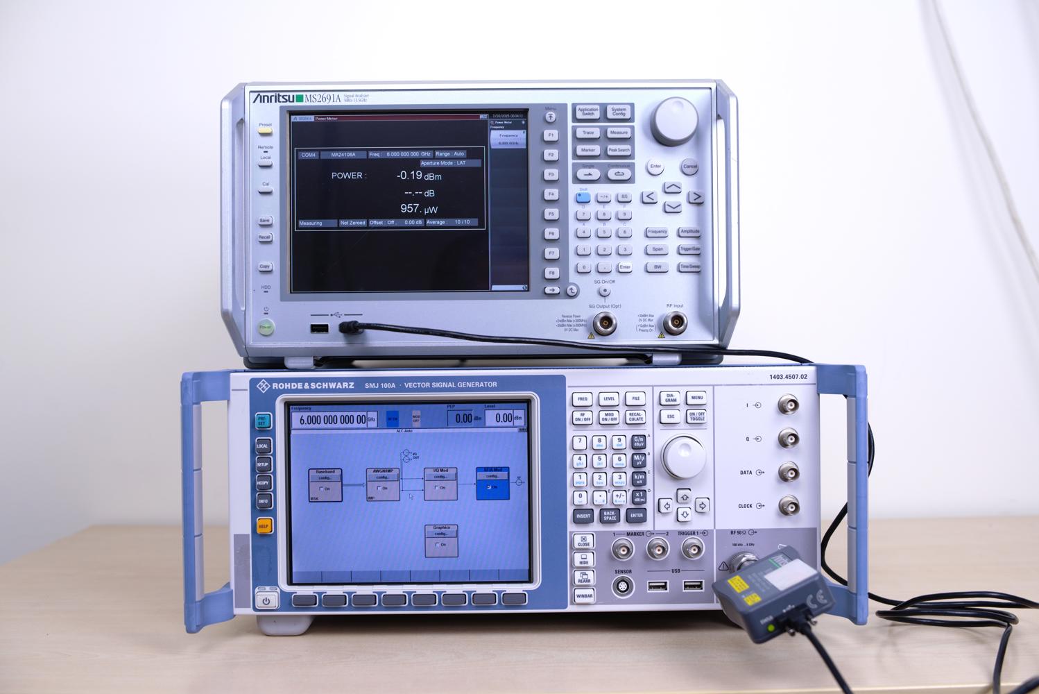 Генератор сигналов Rohde&Schwarz SMJ100A до 6 ГГц